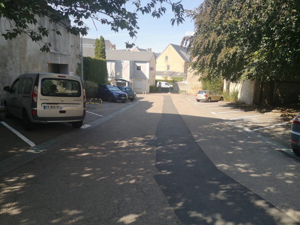 Parking Saint Pardoux