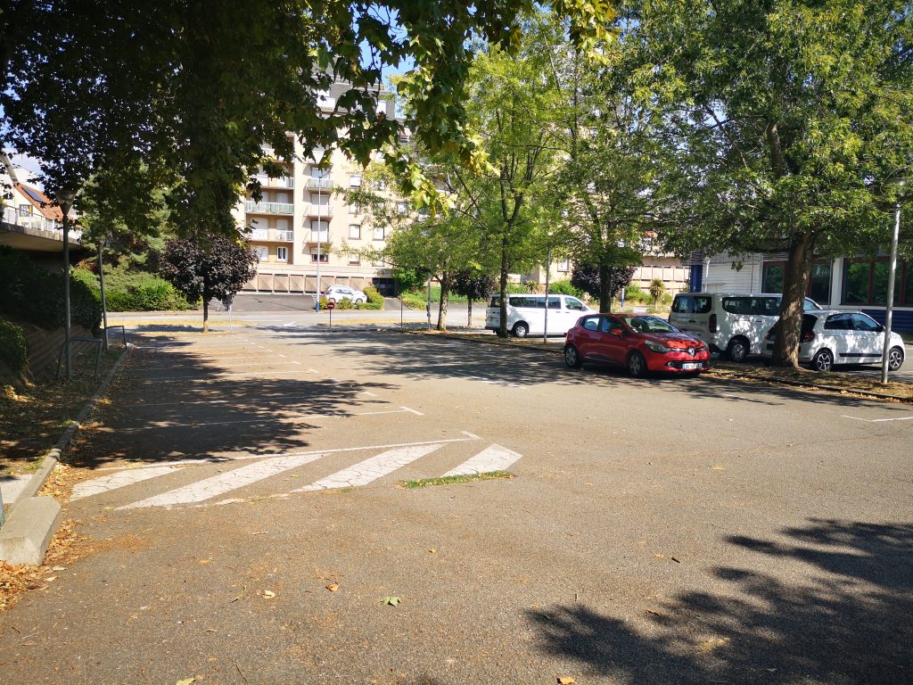 parking quincaillerie